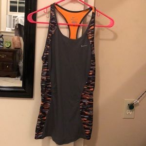 Nike work out top